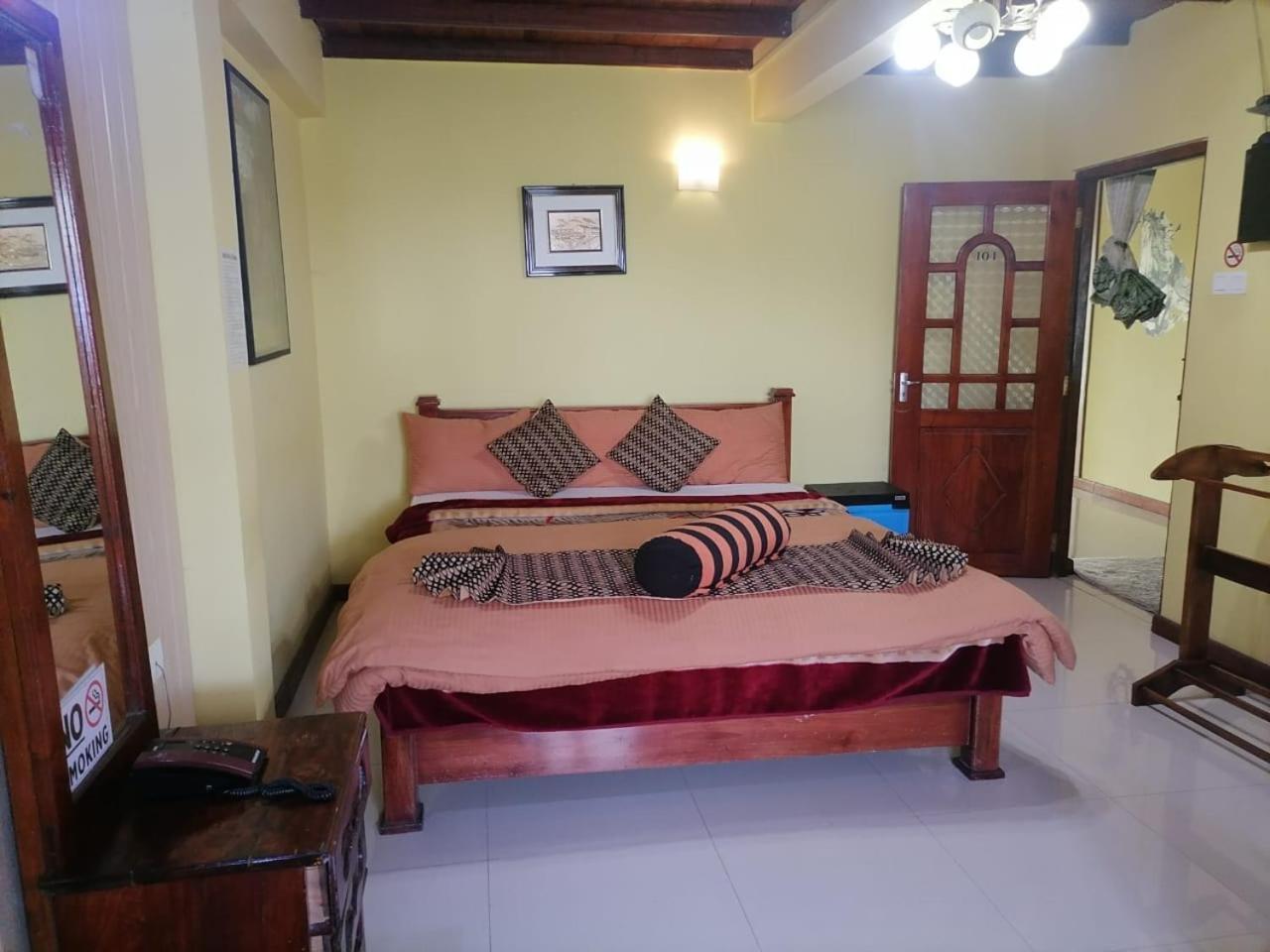 Himawari Hills Hotel Nuwara Eliya Exterior photo